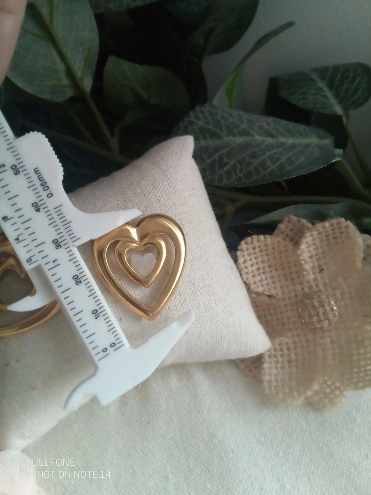 Boucles d'oreilles bohèmes coeurs avec pierres de cristal de roche – photo 3